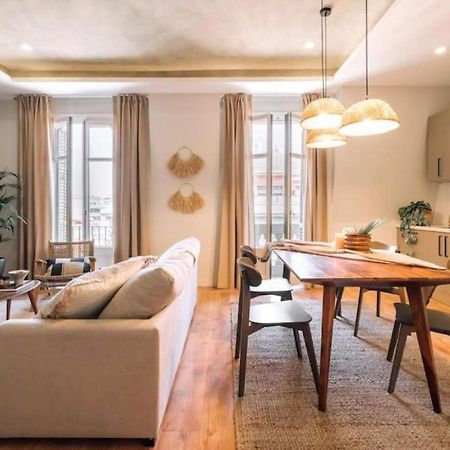Salonga - 1 Bedroom And Balcony In Eixample Esquerra Barcelona Eksteriør billede