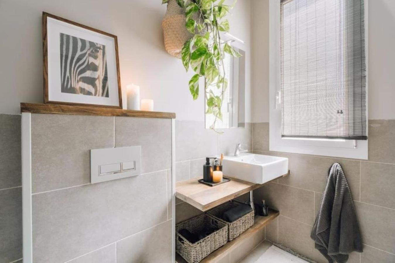 Salonga - 1 Bedroom And Balcony In Eixample Esquerra Barcelona Eksteriør billede