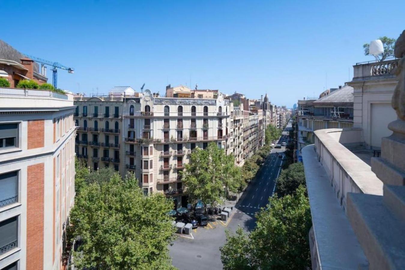 Salonga - 1 Bedroom And Balcony In Eixample Esquerra Barcelona Eksteriør billede